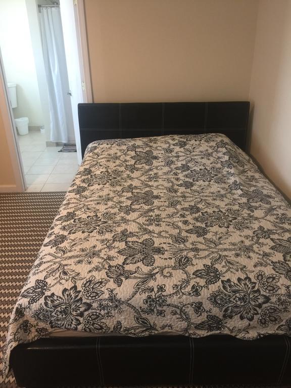 ويسترلي Misquamicut Beach Front Inn المظهر الخارجي الصورة