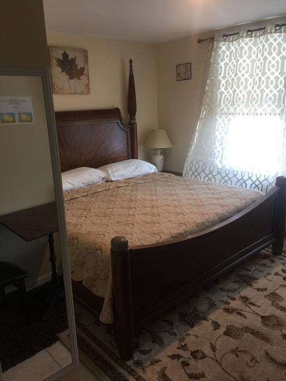 ويسترلي Misquamicut Beach Front Inn المظهر الخارجي الصورة